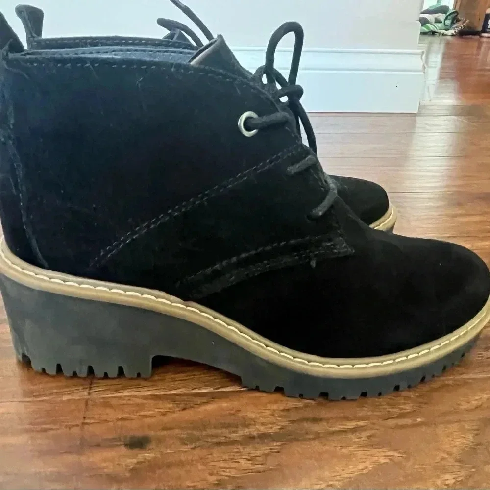Black Suede Boots-White Mountain- NWOT size 6.5